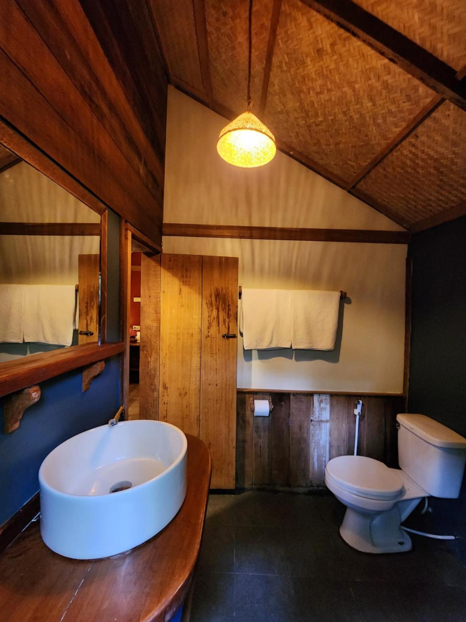 Castaway Beach Bungalows Srithanu Dış mekan fotoğraf